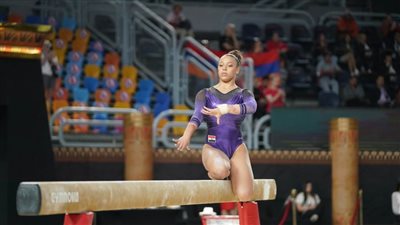 جنى عادل تتأهل إلى نهائي كأس العالم للجمباز على جهاز عارضة التوازن 