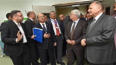  وزير التعليم العالي يفتتح قسم جراحة العظام بمستشفى الإصابات بجامعة أسيوط
