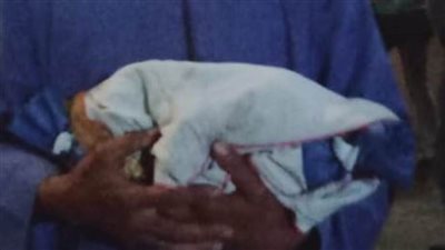 تسليم جثة مولودة لأسرتها فى شبرا الخيمة