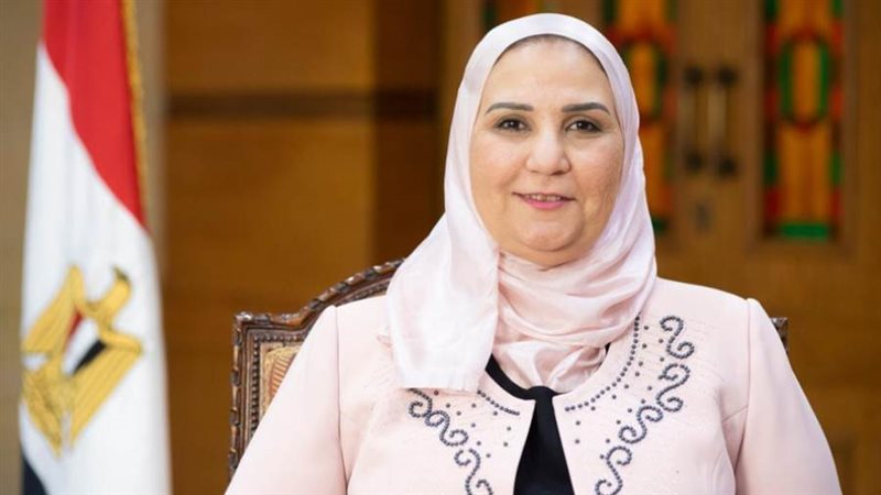 نيفين القباج وزيرة