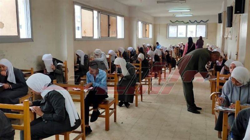 امتحانات الطلاب