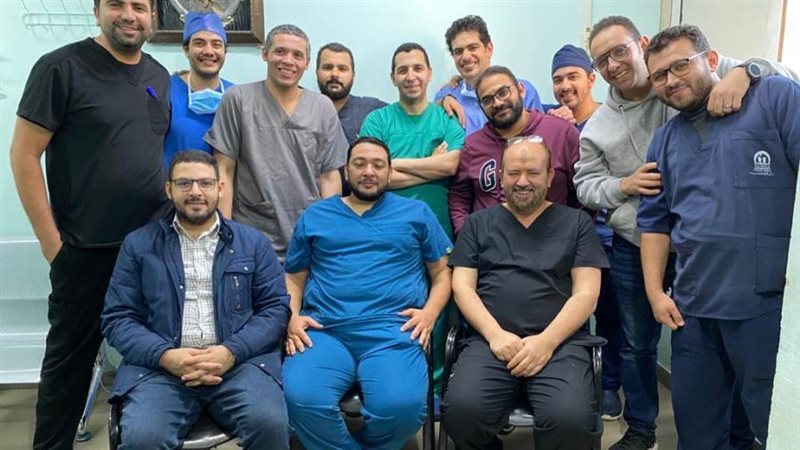 الفريق الطبى