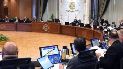 مدبولي يصدر يوجيهًا بشأن بدل الانتقال للمرحلة الأولى من الوزارات والجهات المنتقلة للعاصمة الإدارية