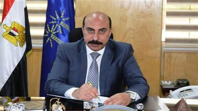 محافظ أسوان يوجه بالانتهاء من مشروعات 