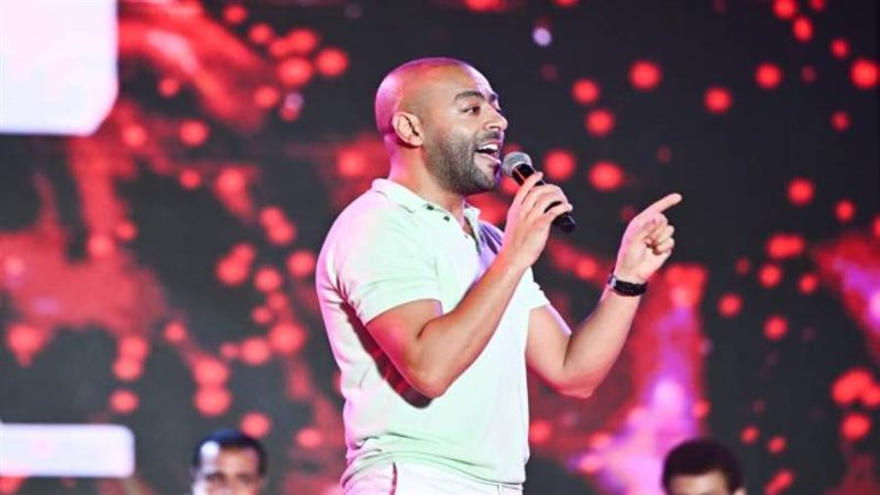 تامر عاشور يعلن موعد