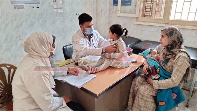 الكشف علي المواطنين