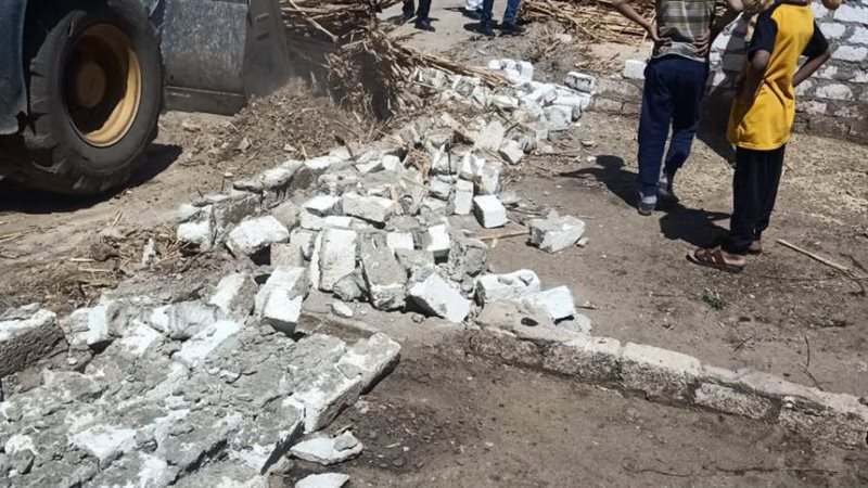 إزالة 38 حالة تعدي