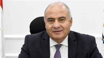 محافظ قنا: إزالة التعديات على 48 فدانًا بالزراعة