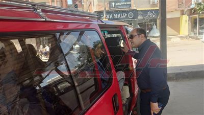 ساطور: يطمئن على انتظام العمل بموقف السيارات ومحطات الوقود بكفر الشيخ