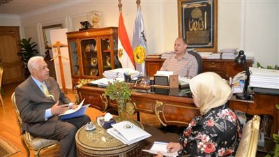 محافظ أسيوط يعلن تنظيم ملتقى للتوظيف الاثنين 15 أبريل لتوفير 3 آلاف فرصة عمل للشباب