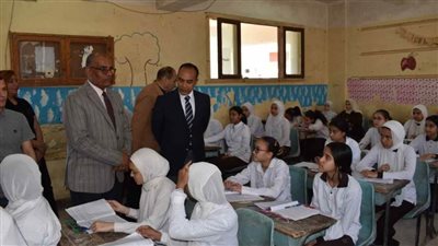 نائب محافظ المنيا يتابع امتحانات الفصل الدراسي الثاني بعدد من اللجان