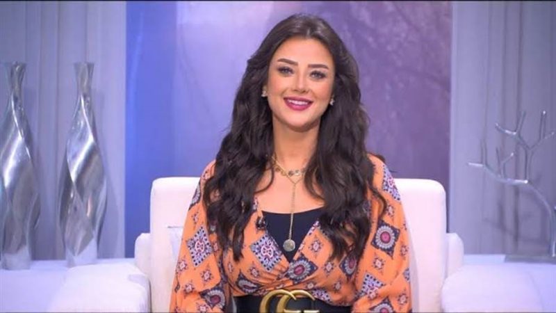 الإعلامية رضوى الشربيني