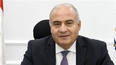 محافظ قنا يعلن فتح باب الحصول على خطوط سير جديدة لسيارات الأجرة