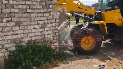  إزالة 102 حالة تعدٍ على مساحة 35 فدانًا بكفر الشيخ