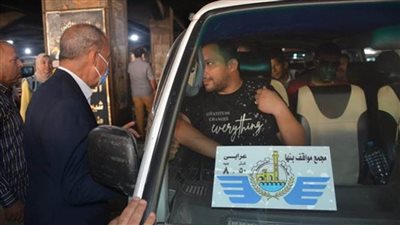 محافظ القليوبية يتابع التزام السائقين بالتعريفة الجديدة في المواقف