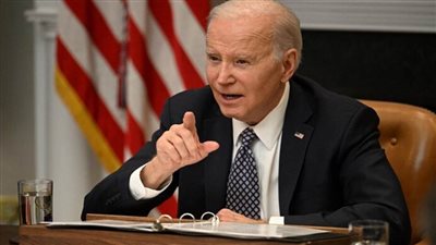 بايدن يجدد مطالبته للكونجرس بحظر الأسلحة الهجومية