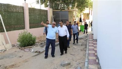 محافظ الوادي الجديد يتابع أعمال الإنشاءات بمركز السيطرة الموحد للطوارئ والسلامة العامة
