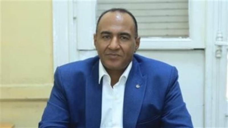 الدكتور أبو بكر القاضى