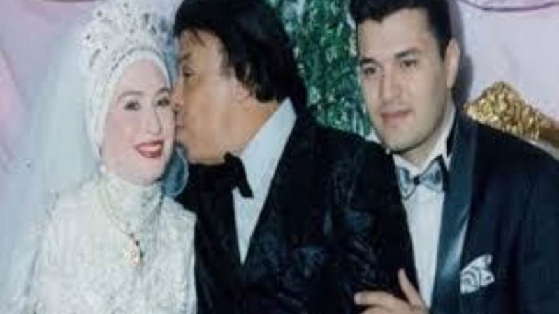 أشرف سيف ووالده الفنان