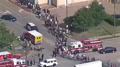 عاجل- تنكيس الأعلام الأمريكية بعد مذبحة تكساس وتحديد منفذ الجريمة (صور)