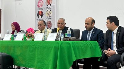 ورشة عمل فى كلية التجارة بجامعة العريش بعنوان 