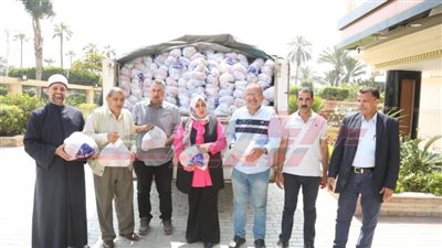 كفر الشيخ: توزيع 54 ألف شنطة على الأسر المستحقة