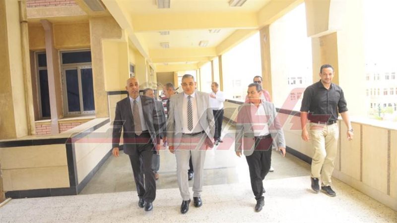 جولة رئيس الجامعة