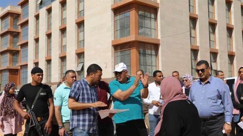 محافظ الوادي الجديد