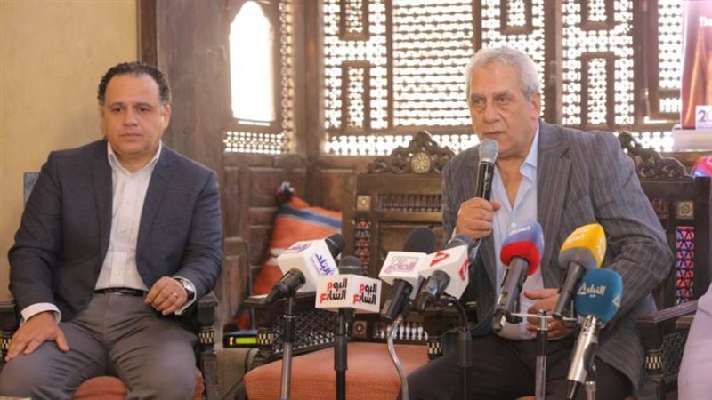 مؤتمر صحفي لأوبرا