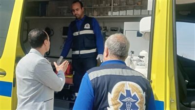 وكيل وزارة الصحة بالبحيرة يُجري مناورة إسعافية بالطريق الزراعي