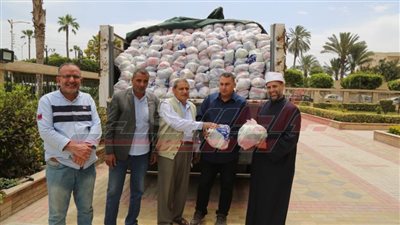 توزيع 60 ألف شنطة على الأسر المستحقة بكفر الشيخ