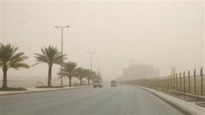 نشاط رياح ورمال مثارة.. تعرف على تطورات الطقس اليوم