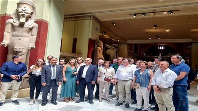 وزير الصحة البرتغالي يزور المتحف المصري بالتحرير