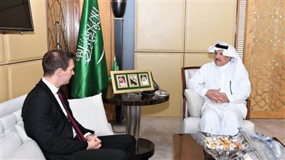 سفير المملكة لدى مصر يلتقي نظيره السلوفيني