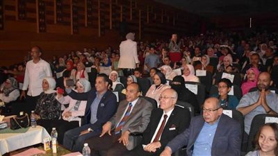 نائب محافظ المنيا يشهد حفل تخرج قسم رياض الأطفال بمدارس النيل المصرية الدولية
