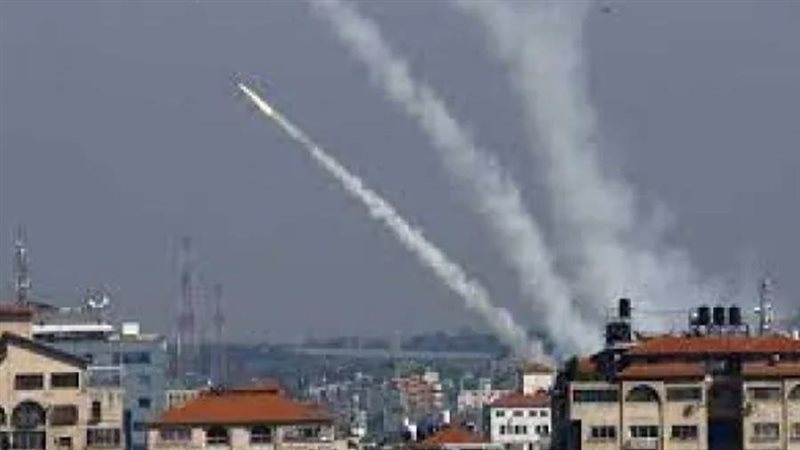 قذيفة صاروخية