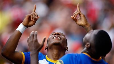 برايتون يقسو على أرسنال ويُعجل وصول مانشستر سيتي للقب الثالث على التوالي 