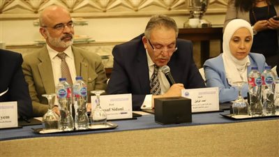 محافظ الإسكندرية يترأس الاجتماع الثاني للجنة التغيرات المناخية