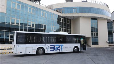 وزيرا النقل المصرى والقطرى يتباحثان إدارة وتشغيل مشروع الأتوبيس الترددي BRT على الطريق الدائري 