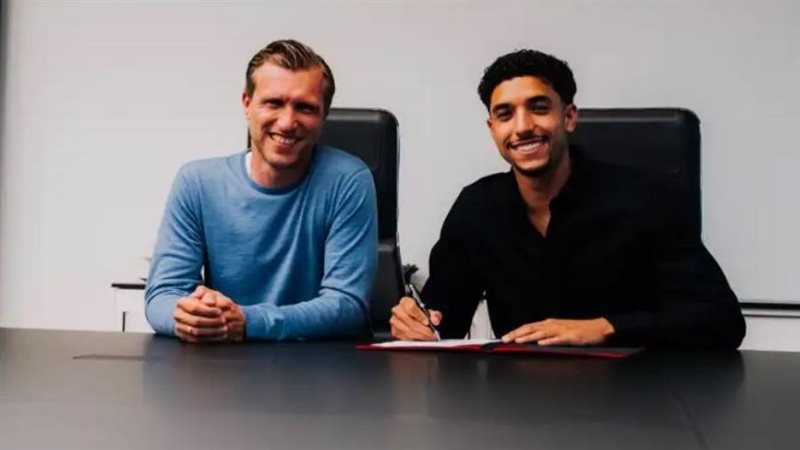 عمر مرموش ينتقل إلى