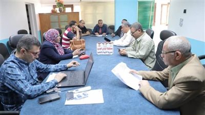 وكيل التعليم يشكل لجنة لفحص ورقة الجبر بعد شكوى طلاب الإعدادية بالوادي الجديد 