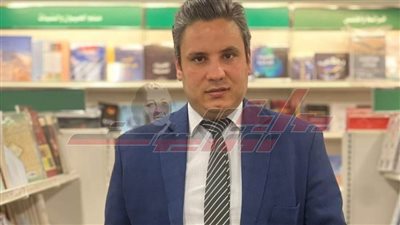 «حياة الناس» فى إصدار جديد للكاتب أحمد أباظة بمعرض الشارقة للكتاب