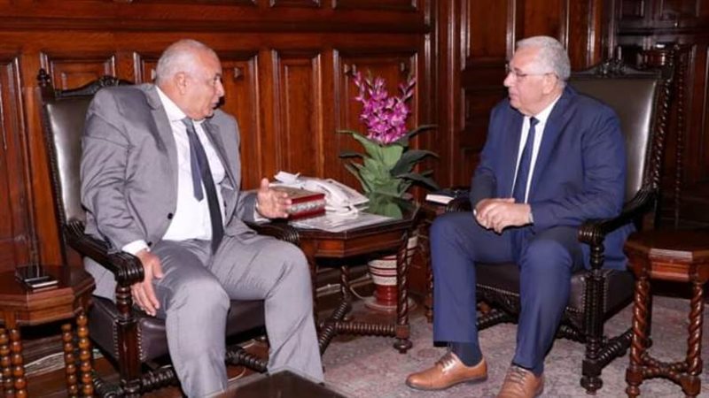 وزارة الزراعة ومحافظ