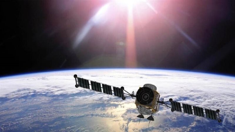 أقمار اصطناعية