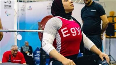 محافظ الشرقية يهنئ 