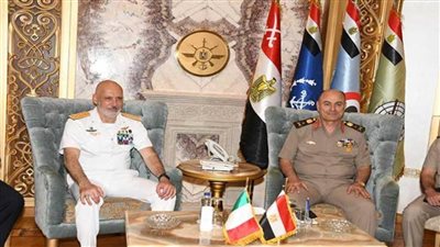 الفريق أسامة عسكر يلتقي رئيس هيئة الأركان المشتركة للقوات المسلحة بجمهورية إيطاليا