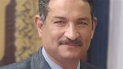 وكيل تعليم الجيزة يحذر من اصطحاب الهاتف المحمول أثناء امتحانات الشهادة الإعدادية