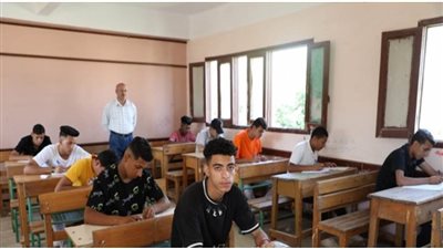 التربية والتعليم: جاهزية المدارس وتجهيز الاستراحات لامتحانات الدبلومات الفنية  