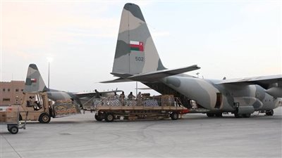 سلطنة عُمان تُسيّر رحلات إغاثة جوية إلى السودان