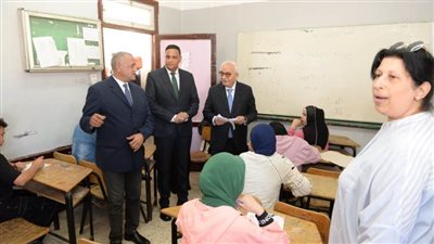 وزير التعليم ومحافظ الدقهلية يتفقدان امتحانات الشهادة الإعدادية